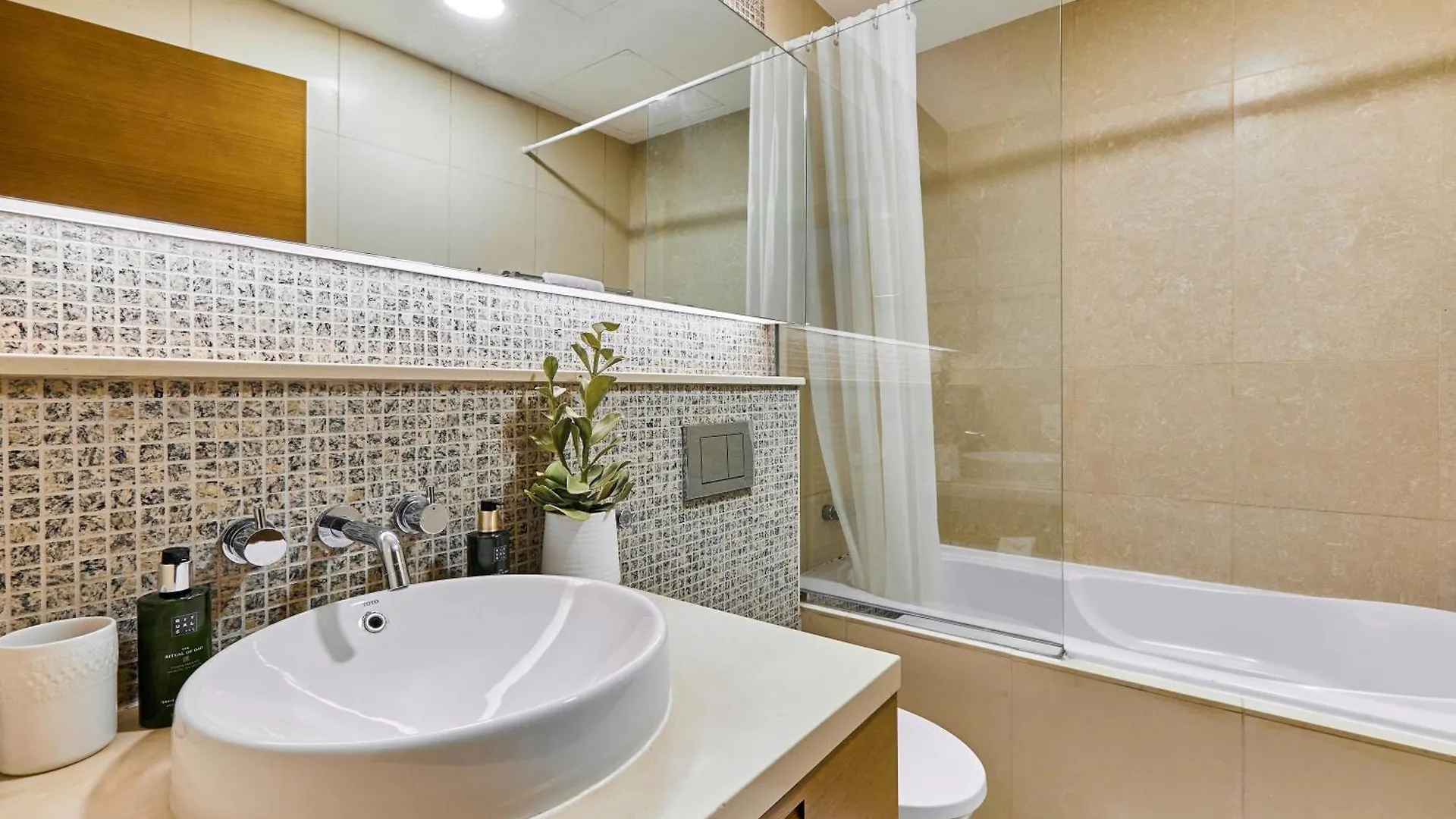 Apartament Bnbmehomes - Claren Tower Dubaj