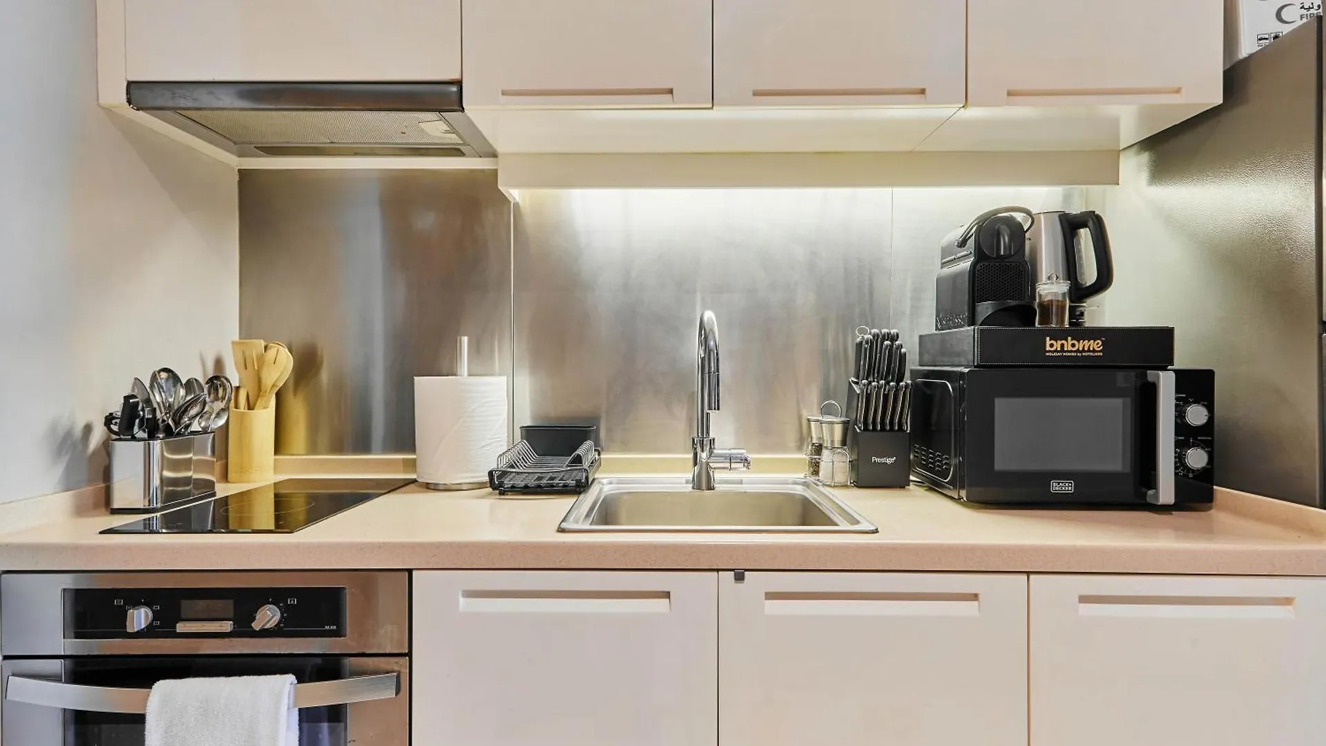 Bnbmehomes - Claren Tower Dubaj
